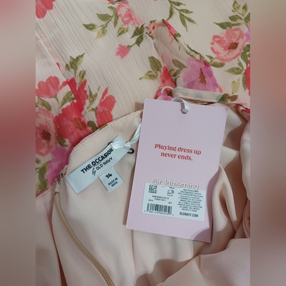 NWT The Occasion by Old Navy Off-Shoulder Ruffle Chiffon Maxi Dress Size 14  is available for purchase on au PAY Market - Imported Goods Online Store  Co.Ltd. | au PAY Market -